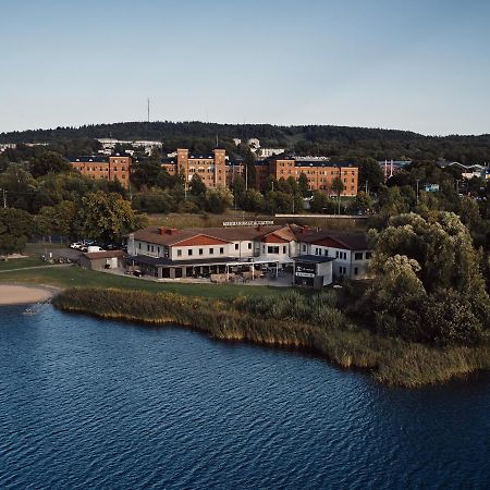 Hasse Pa Sjoekanten Hotell & Restaurang Jönköping Exteriér fotografie