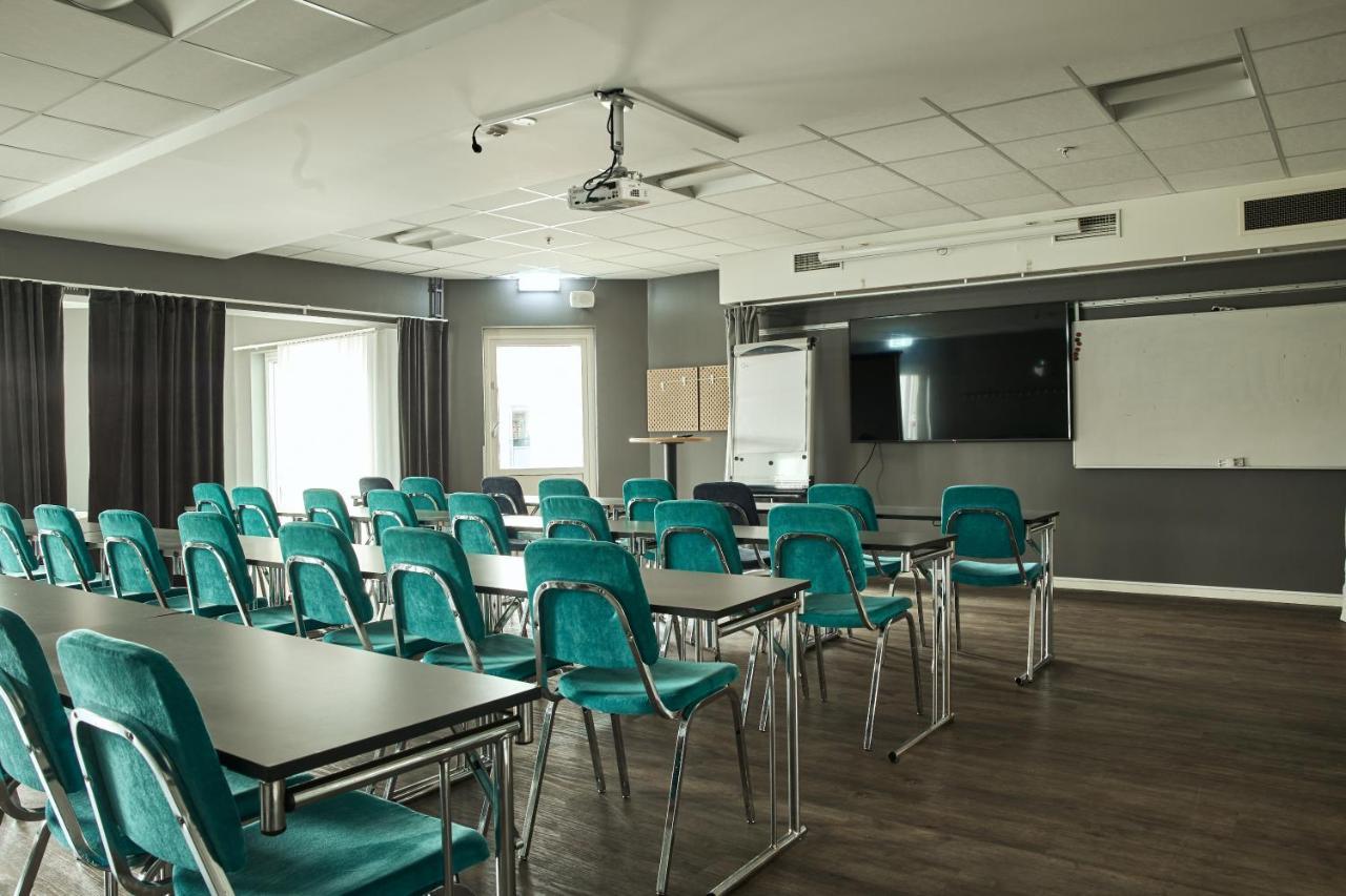Hasse Pa Sjoekanten Hotell & Restaurang Jönköping Exteriér fotografie