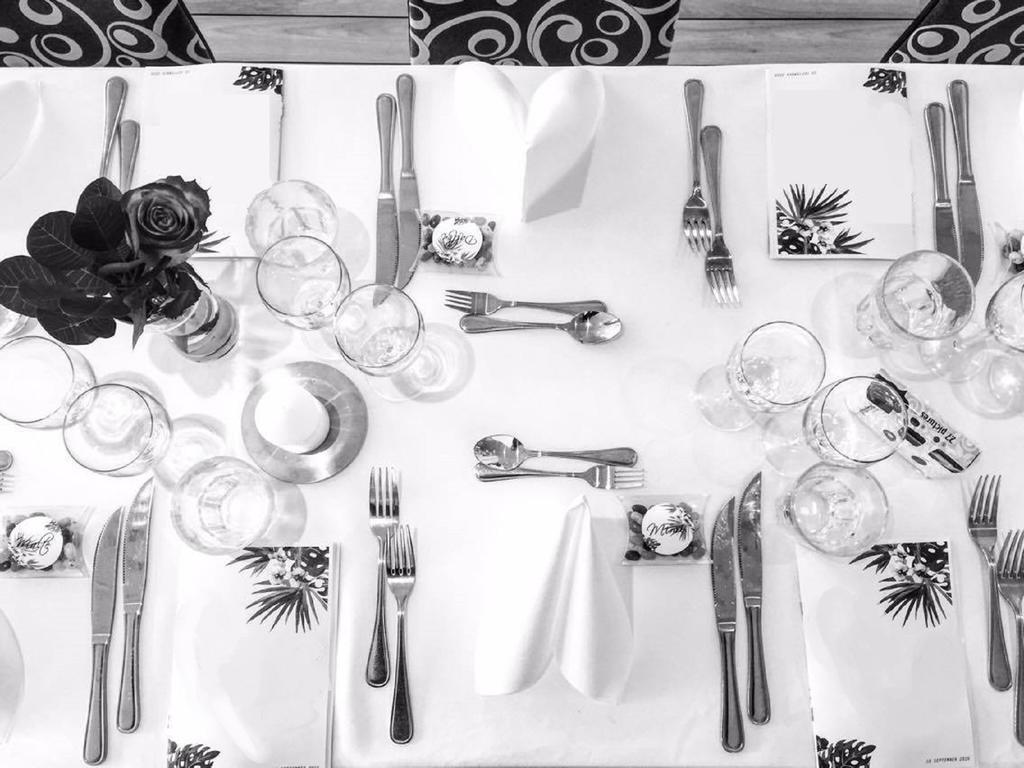 Hasse Pa Sjoekanten Hotell & Restaurang Jönköping Exteriér fotografie